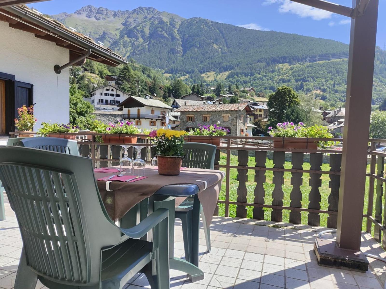 Hotel Col Serena Etroubles Exteriér fotografie