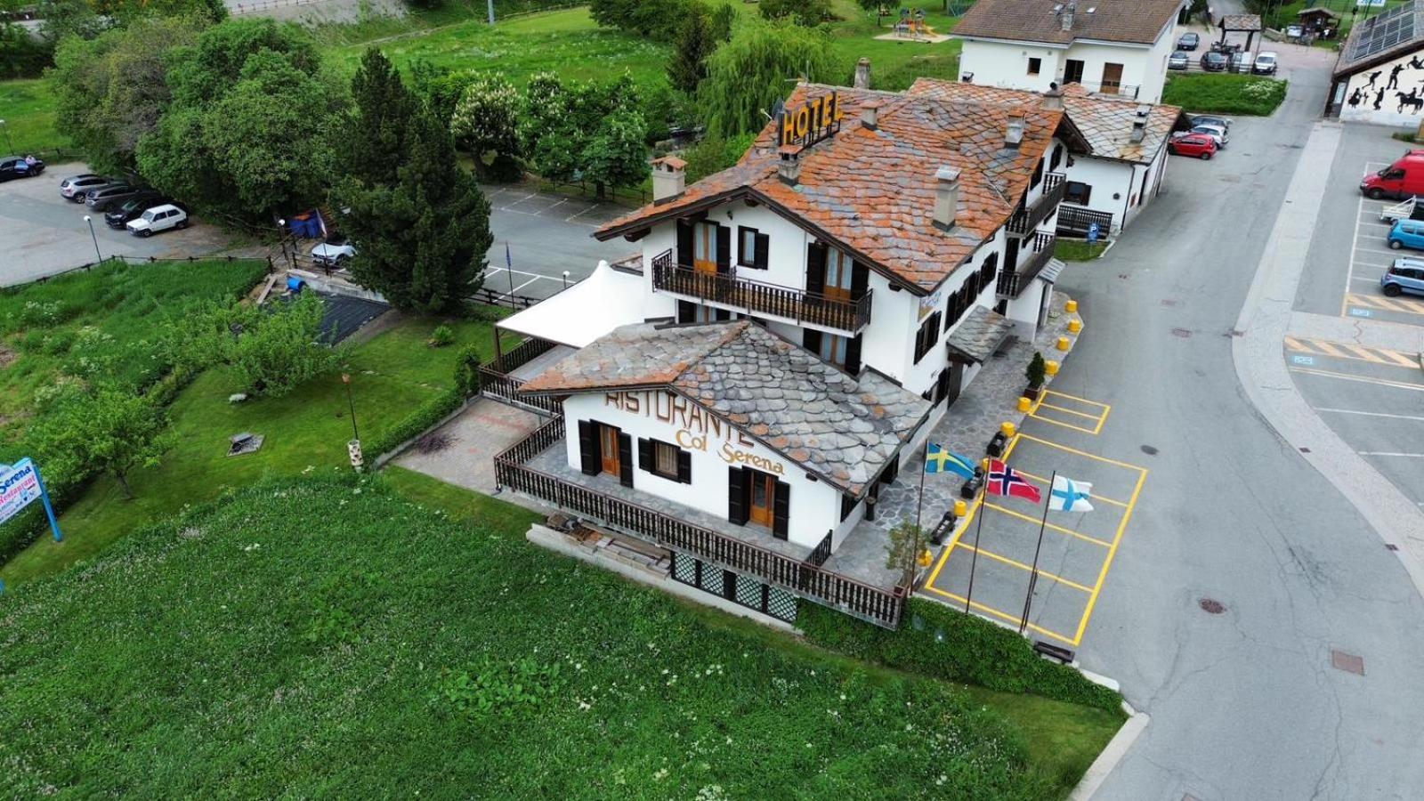 Hotel Col Serena Etroubles Exteriér fotografie